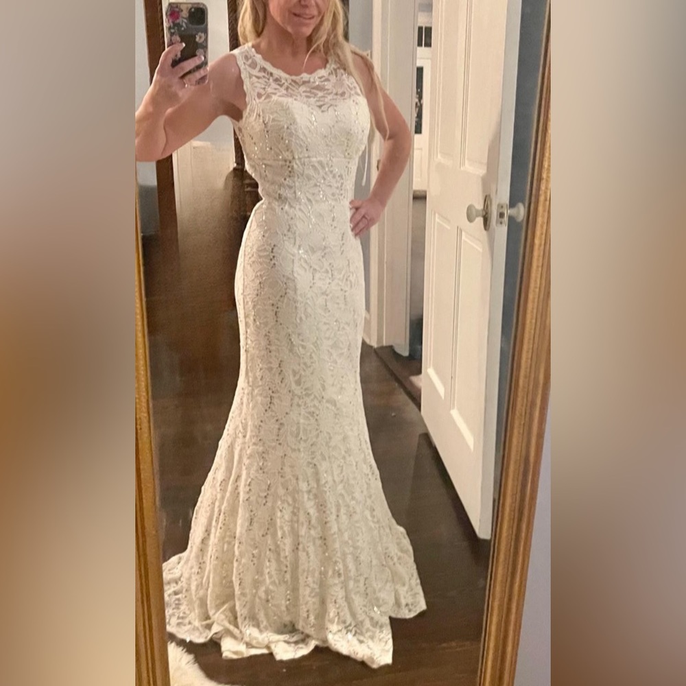 Windsor lace and sequin mermaid formal evening gown 9/10 - Picture 2 of 16